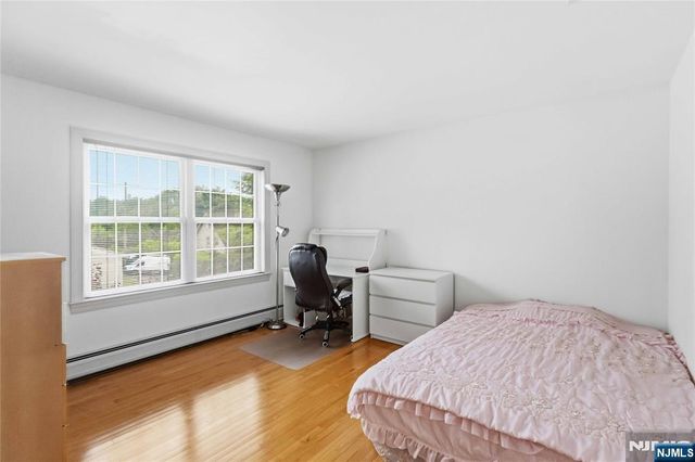 400 Paris Avenue, Northvale, NJ 07647