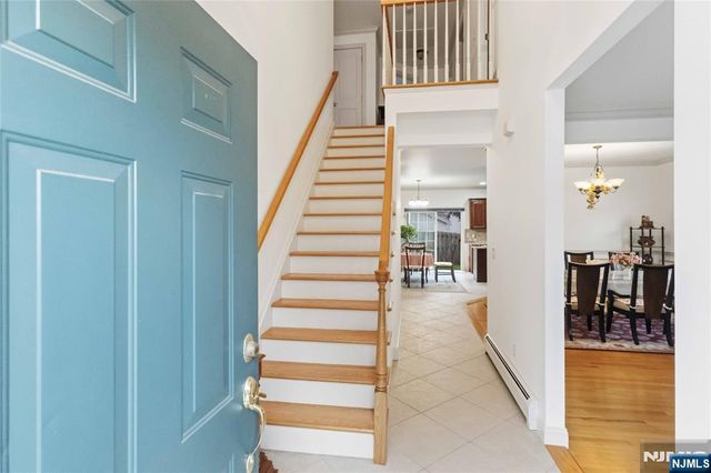 400 Paris Avenue, Northvale, NJ 07647
