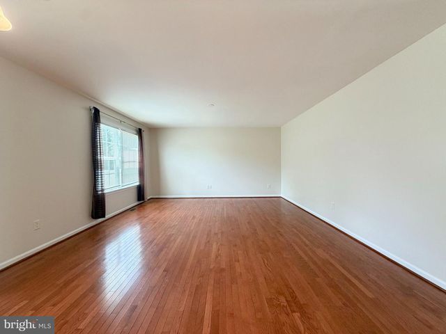 10 S MEADOW CT, Glen Burnie, MD 21060