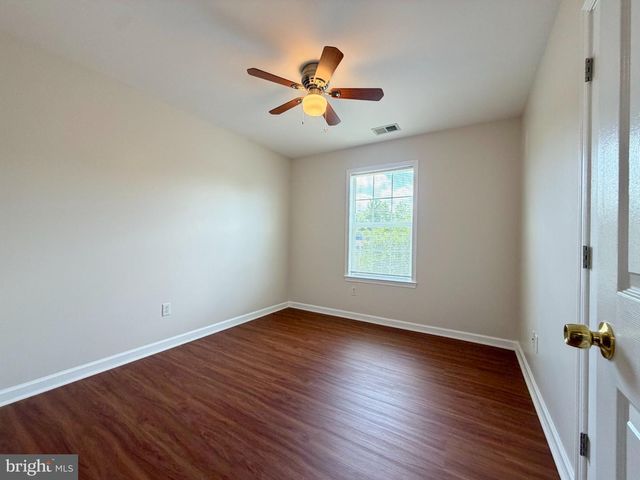 10 S MEADOW CT, Glen Burnie, MD 21060