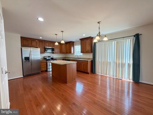 10 S MEADOW CT, Glen Burnie, MD 21060