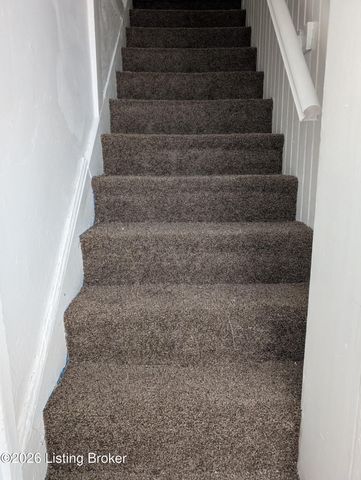 2805 W Chestnut St, Louisville, KY 40211