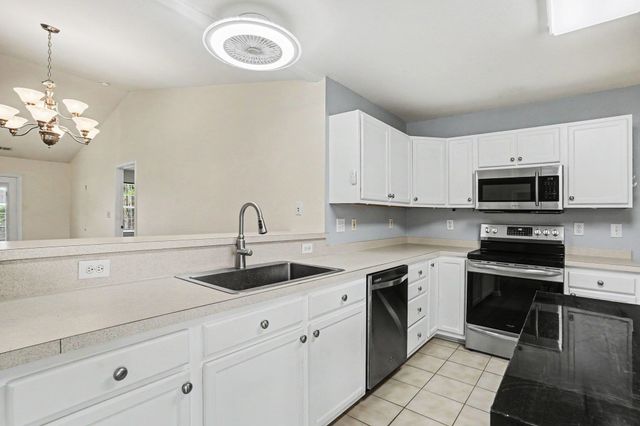 288 McKendree Ln., Myrtle Beach, SC 29579