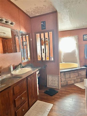 172 Cherryville Road, Salem, MO 65560