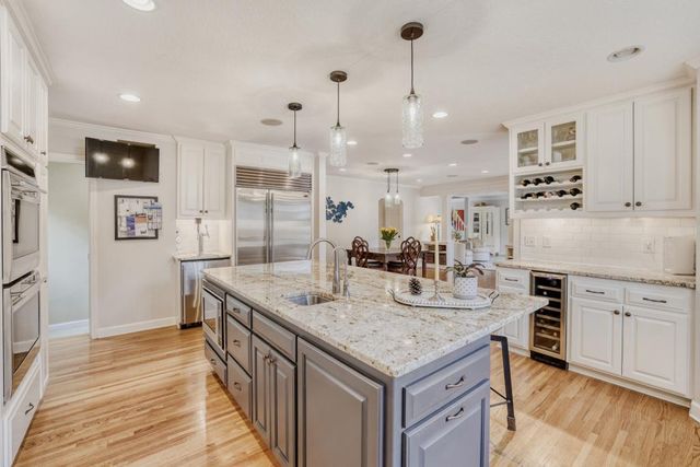 65 Interlachen Lane, Excelsior, MN 55331
