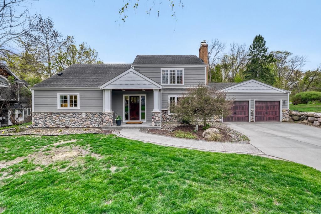 65 Interlachen Lane, Excelsior, MN 55331