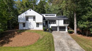 2153 Deep Woods Way, Marietta, GA 30062