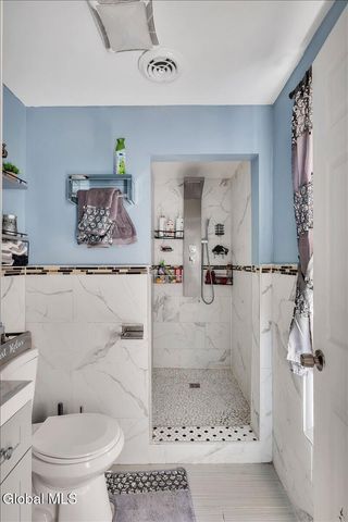 1588 Foster Avenue, Schenectady, NY 12308