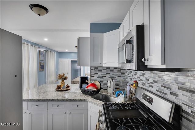 1588 Foster Avenue, Schenectady, NY 12308