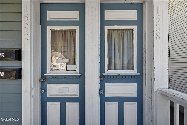 1588 Foster Avenue, Schenectady, NY 12308