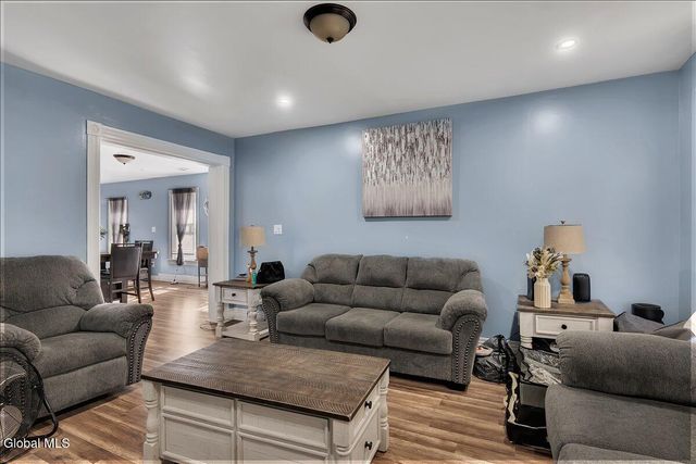 1588 Foster Avenue, Schenectady, NY 12308