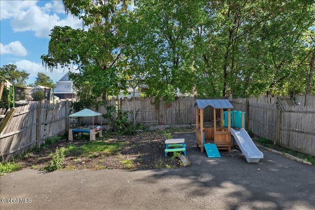 1588 Foster Avenue, Schenectady, NY 12308