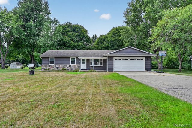 12327 N Jennings Road, Vienna Charter Township, MI 48420