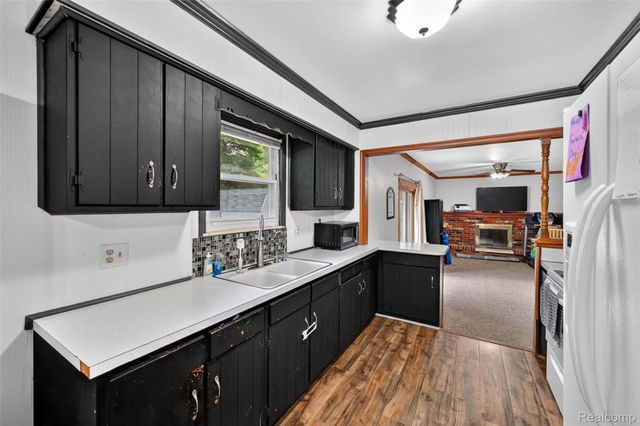 12327 N Jennings Road, Vienna Charter Township, MI 48420