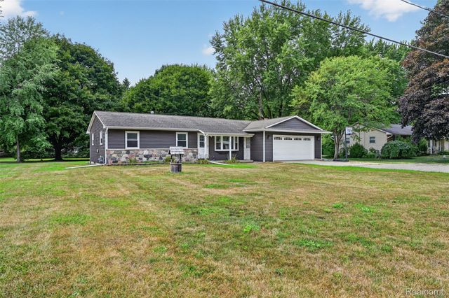 12327 N Jennings Road, Vienna Charter Township, MI 48420
