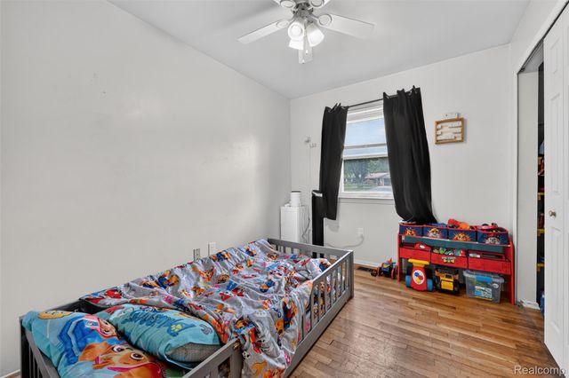12327 N Jennings Road, Vienna Charter Township, MI 48420