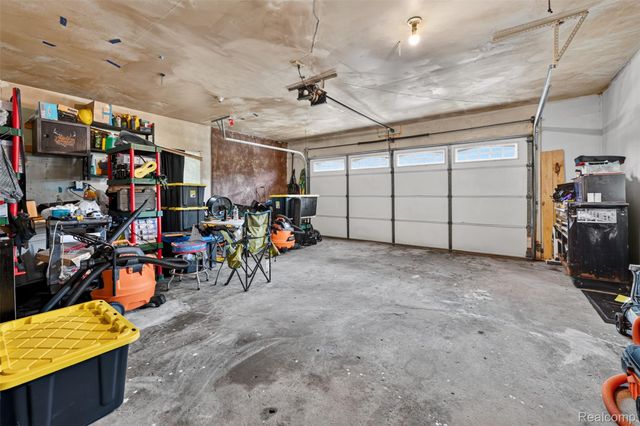 12327 N Jennings Road, Vienna Charter Township, MI 48420