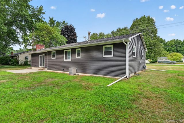12327 N Jennings Road, Vienna Charter Township, MI 48420