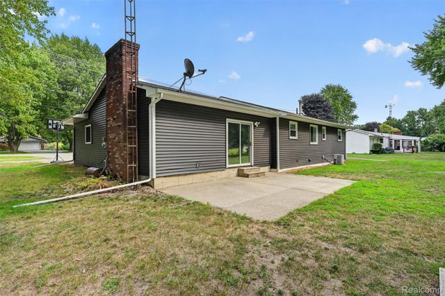 12327 N Jennings Road, Vienna Charter Township, MI 48420