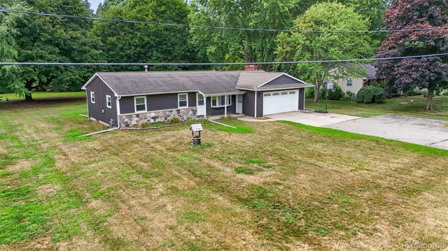 12327 N Jennings Road, Vienna Charter Township, MI 48420