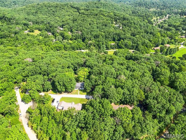 309 Hideaway Hill, Eureka, MO 63025