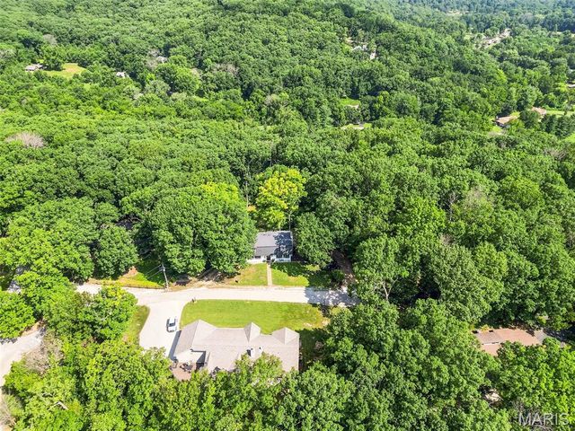 309 Hideaway Hill, Eureka, MO 63025
