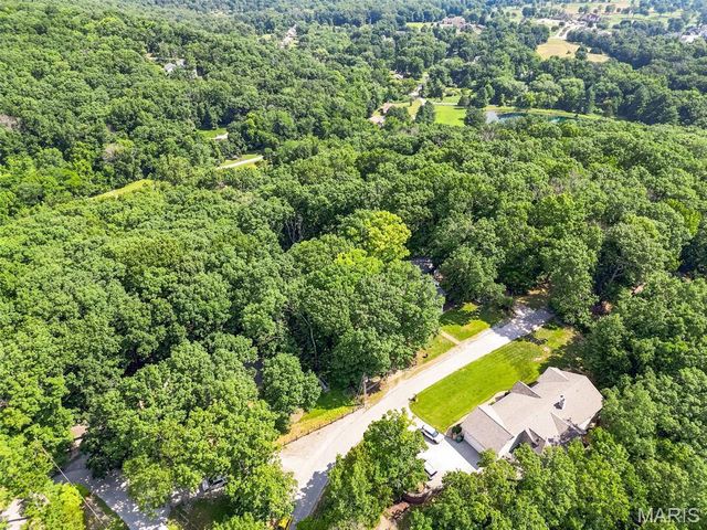 309 Hideaway Hill, Eureka, MO 63025