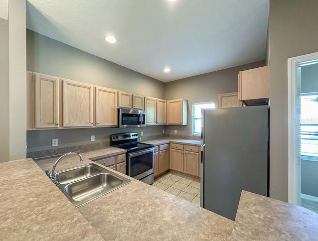 336 MAGICAL WAY, Kissimmee, FL 34744