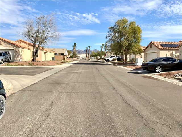 2450 Highland Trail 7, Bullhead City, AZ 86442