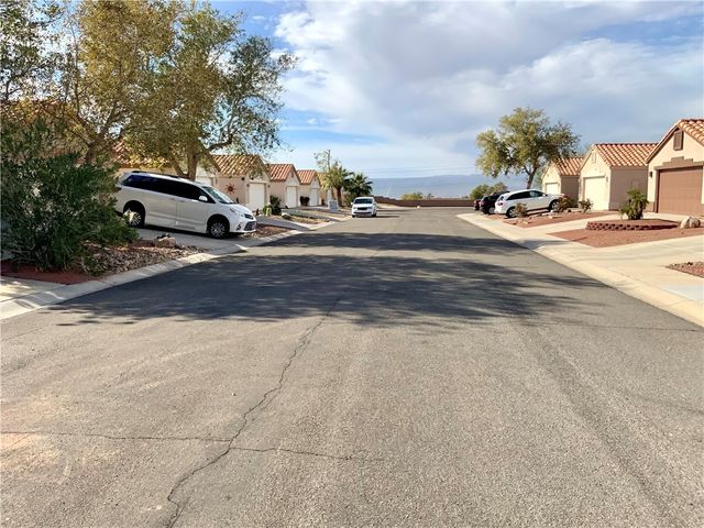 2450 Highland Trail 7, Bullhead City, AZ 86442