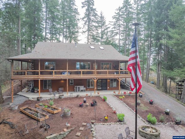 32583 Bellinger Scale Rd, Lebanon, OR 97355