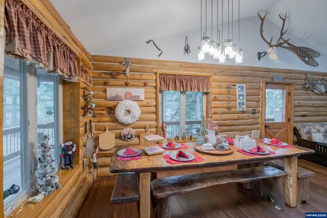 32583 Bellinger Scale Rd, Lebanon, OR 97355