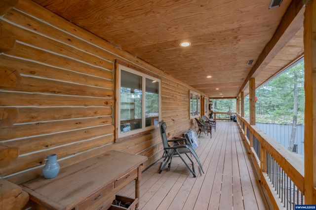 32583 Bellinger Scale Rd, Lebanon, OR 97355