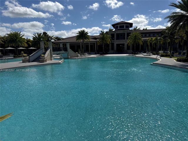 7809 NW 104th Ave 28, Doral, FL 33178