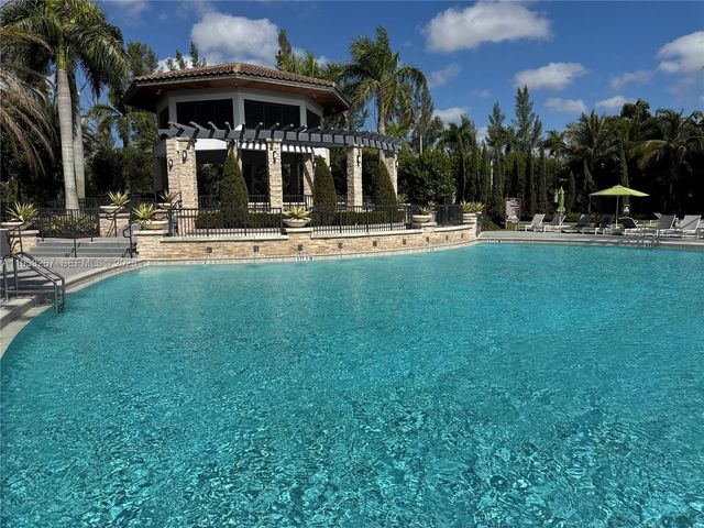 7809 NW 104th Ave 28, Doral, FL 33178