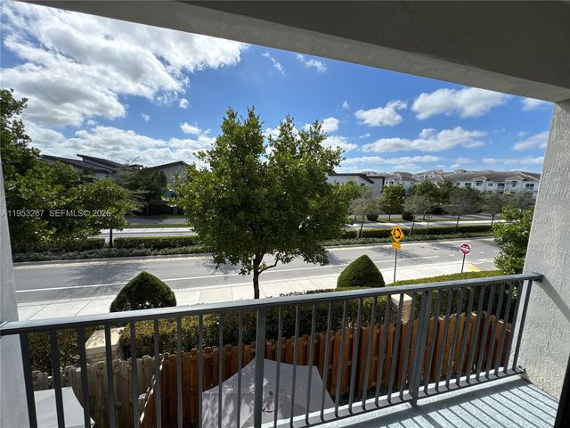 7809 NW 104th Ave 28, Doral, FL 33178