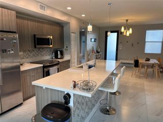 7809 NW 104th Ave 28, Doral, FL 33178