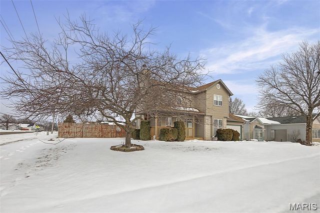 1350 Terrace Green Lane, O'fallon, IL 62269