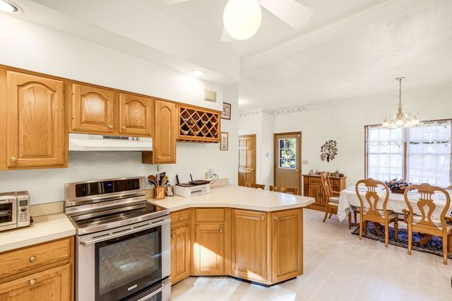 18 Wilson Pond Ln, Rowley, MA 01969