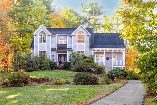 18 Wilson Pond Ln, Rowley, MA 01969
