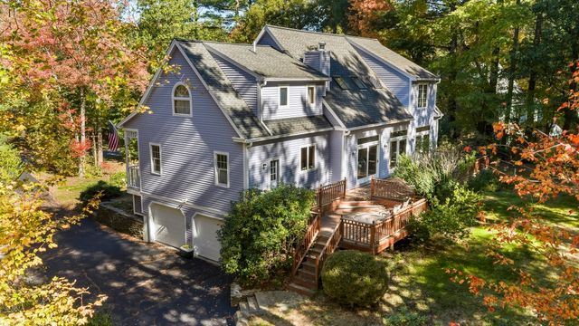18 Wilson Pond Ln, Rowley, MA 01969