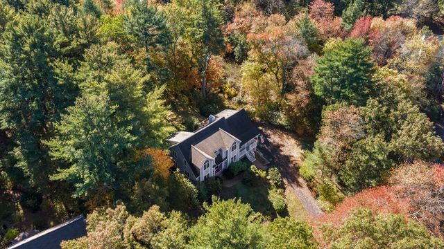 18 Wilson Pond Ln, Rowley, MA 01969