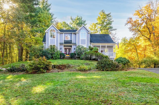 18 Wilson Pond Ln, Rowley, MA 01969