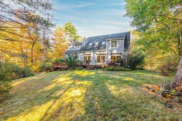 18 Wilson Pond Ln, Rowley, MA 01969