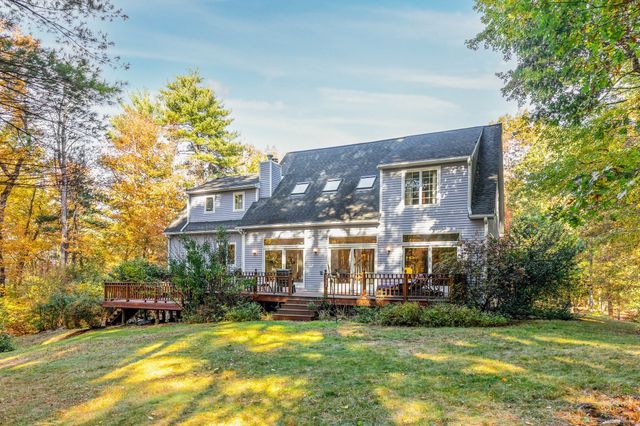 18 Wilson Pond Ln, Rowley, MA 01969