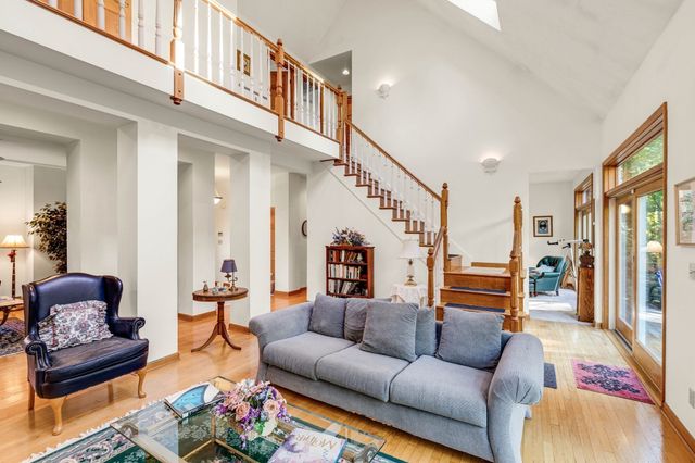 18 Wilson Pond Ln, Rowley, MA 01969