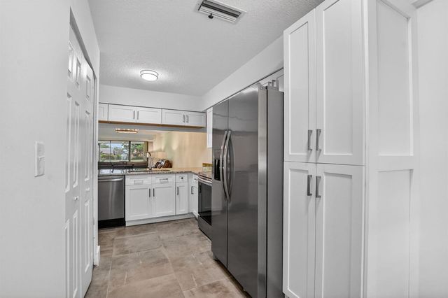 3693 Arelia Drive N, Delray Beach, FL 33445