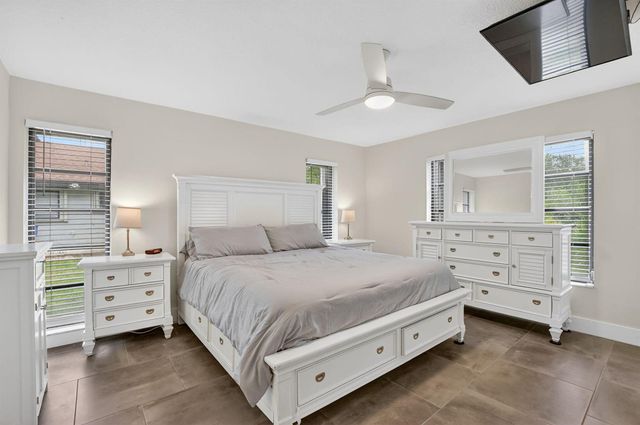 3693 Arelia Drive N, Delray Beach, FL 33445