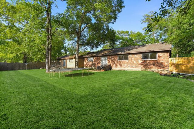 217 Lazy Lane A, Conroe, TX 77301