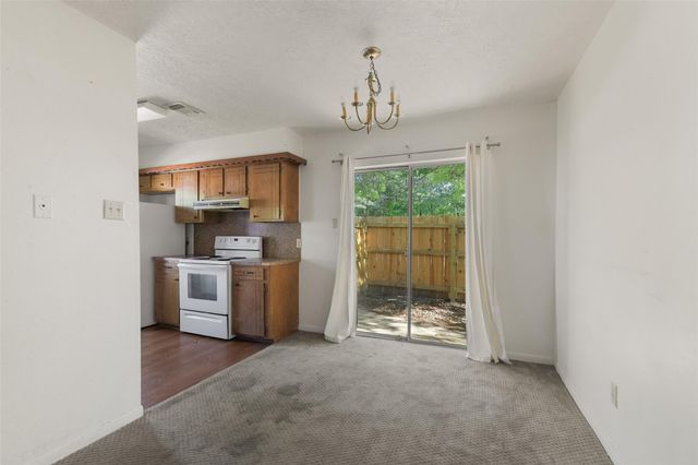 217 Lazy Lane A, Conroe, TX 77301